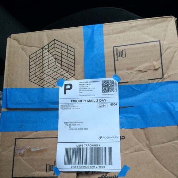 BETTER PICS WHEN I SHIP WITH USPS SHIPPING TAPE - Picture 3 of 3