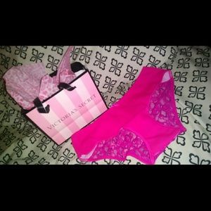 Cotton Lingerie Heart Lace Ruched-back Hiphugger