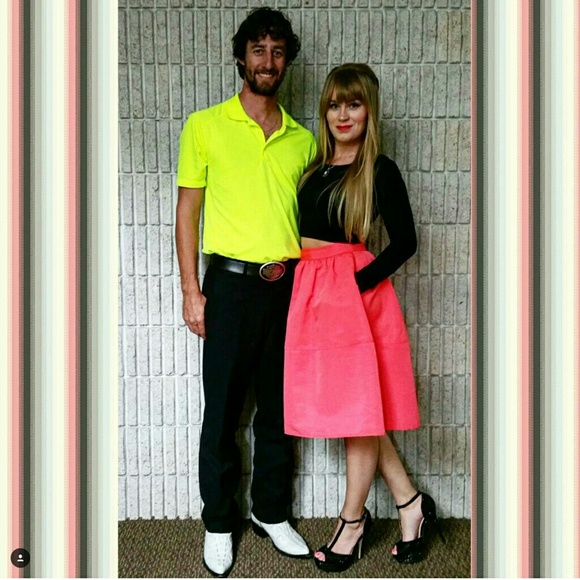 🧜🏼‍♀Your Posher - Rebecca @thatprettymermaid IG - Picture 2 of 5