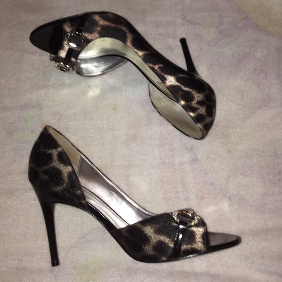 Carlos Santana leopard print heels - Picture 3 of 4