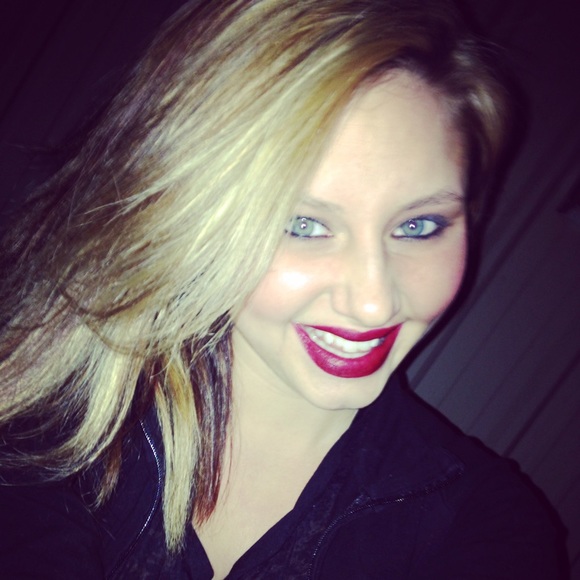 Meet your Posher, Taylor