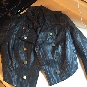 Long sleeve black leather jacket