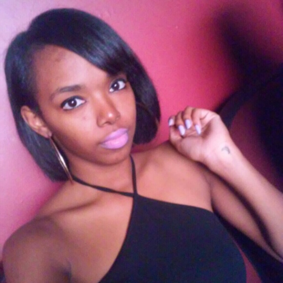 Meet your Posher, Kayla - Picture 1 of 1