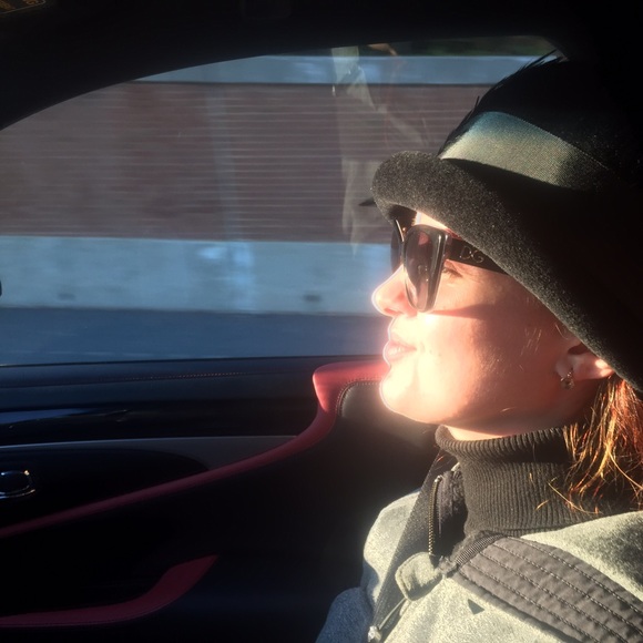 Meet your Posher, Evgenia