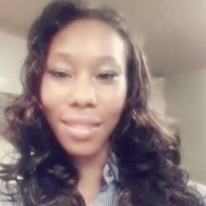 Meet your Posher, Lakendra