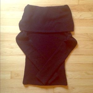 Black Cowl neck sweater. Hot Sauce Brand