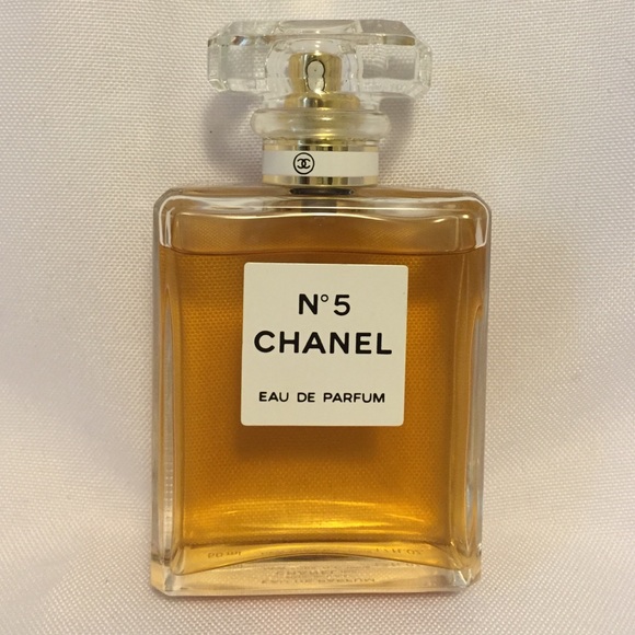 Chanel No 5 eau de parfum NEW not used