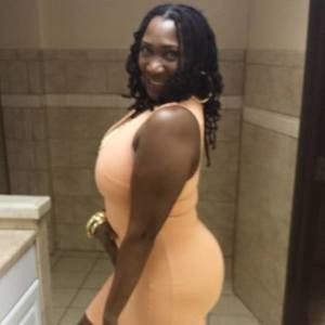 Meet your Posher, Dee