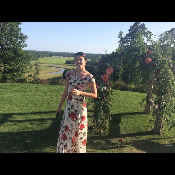 Meet your Posher, Meg - Picture 3 of 3