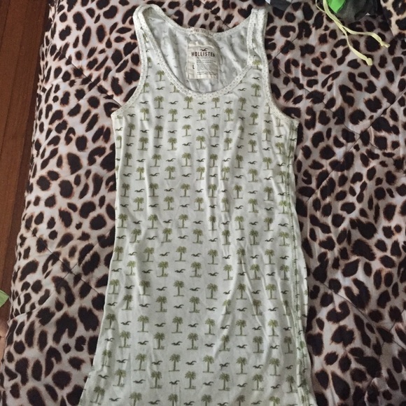 Hollister palm tree tank top