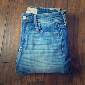High rise hollister jeans