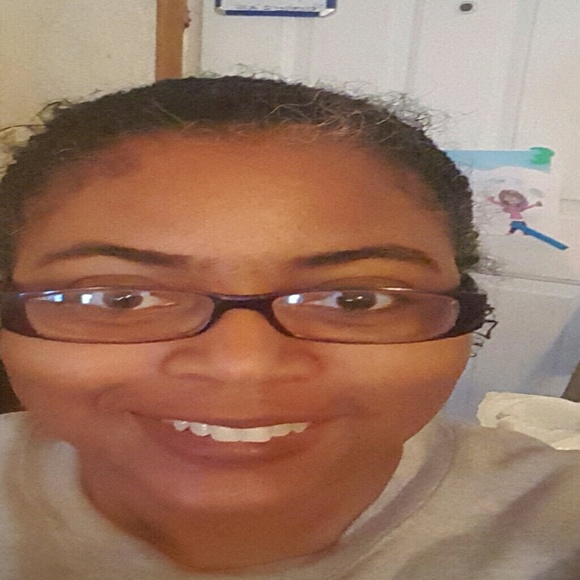 Meet your Posher, Mil