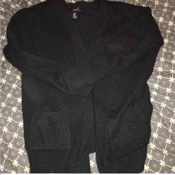 Black sweater like cardigan - Picture 1 of 1