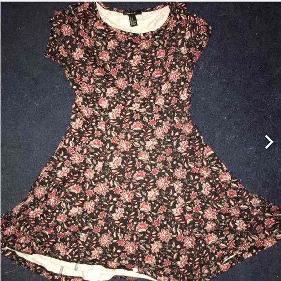 Forever 21 skater dress - Picture 1 of 1