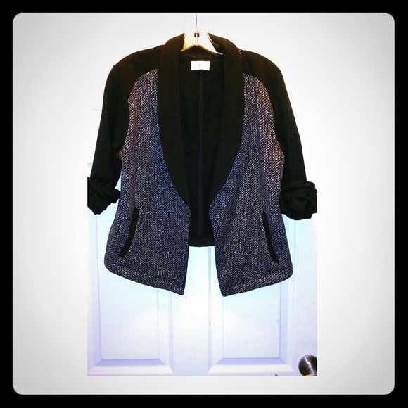 Black&white speckles sweater jacket!!