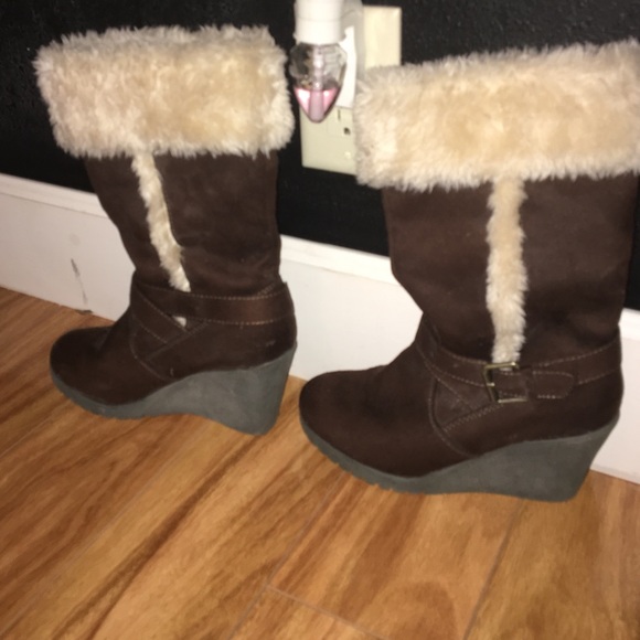Brown wedged boots