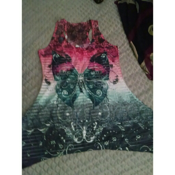 Innocent Clothing tanktop