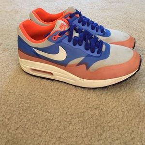 Nike air max sneakers
