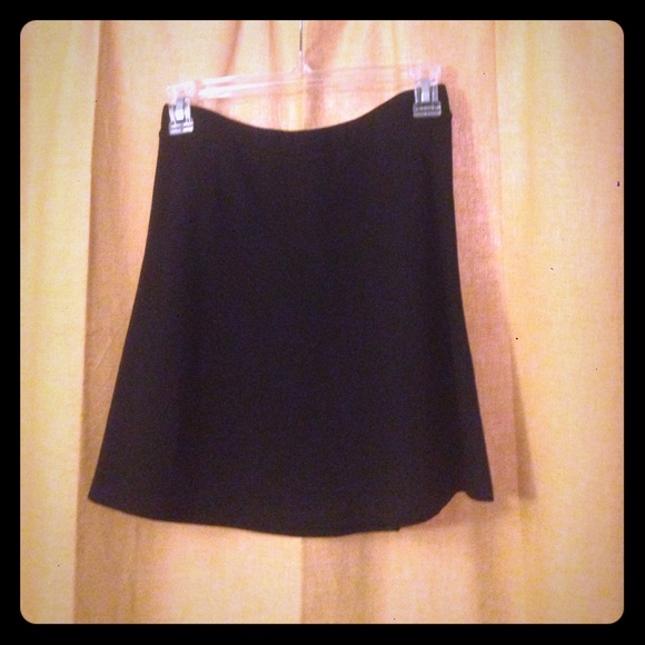 Hyperion skirt NWT