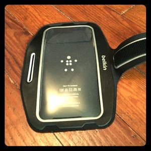 New Belkin Smart Phone Arm Band