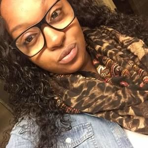 Meet your Posher, Nina