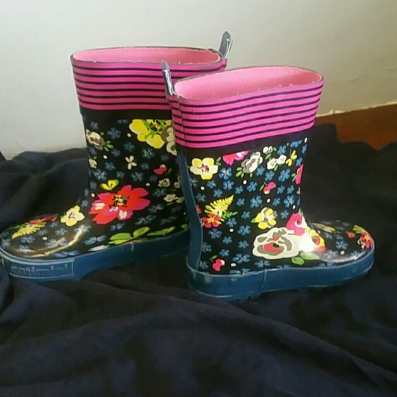 Boots little girl
