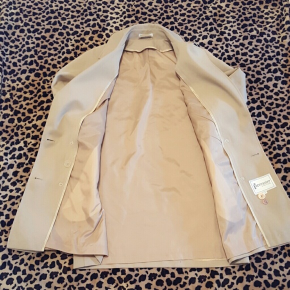 SOLD Nude Shell Coat - Picture 3 of 4