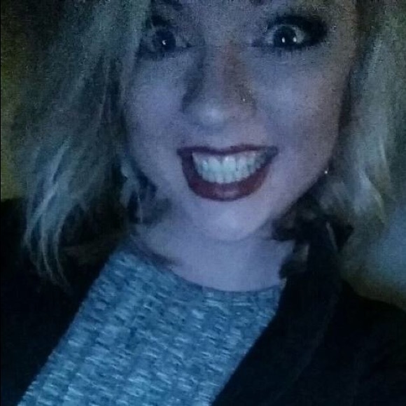 Meet your Posher, Kaylyn