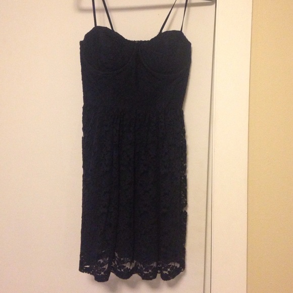 Abercrombie & Fitch Dresses & Skirts - Navy lace dress