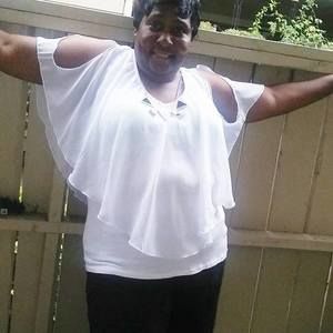 Meet your Posher, Delores