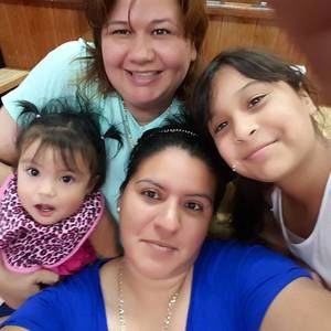 Meet your Posher, Delia