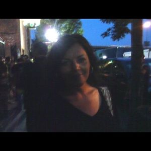 Meet your Posher, Sherry