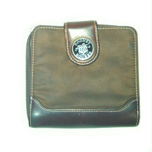 Vintage Dooney and Bourke wallet