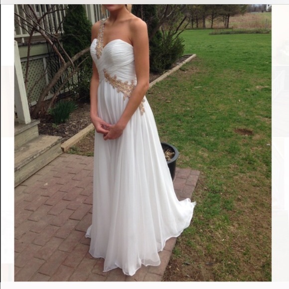 Sherri hill White dress with gold strap