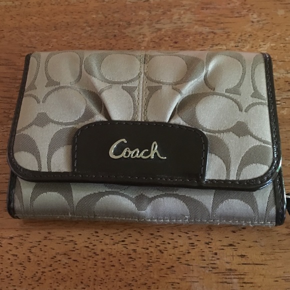 Coach wallet