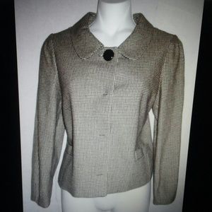 Banana Relublic size 2 wool cropped blazer