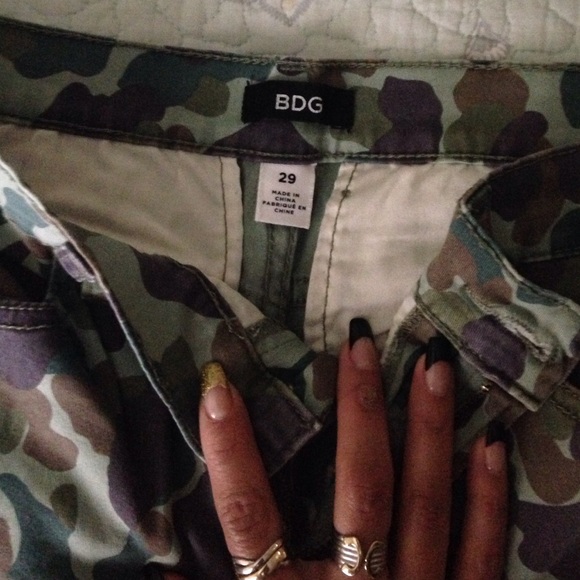 UO BDG size 29 Fatigue pants/jeans - Picture 3 of 4