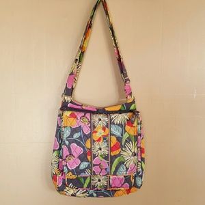 Vera Bradley crossover purse