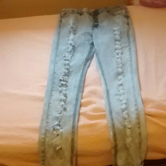 Skinny jeans