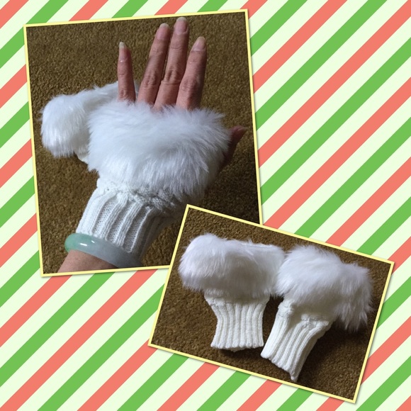 Accessories - Winter wrist warmer fingerless gloves