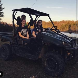 Meet your Posher, Taylor