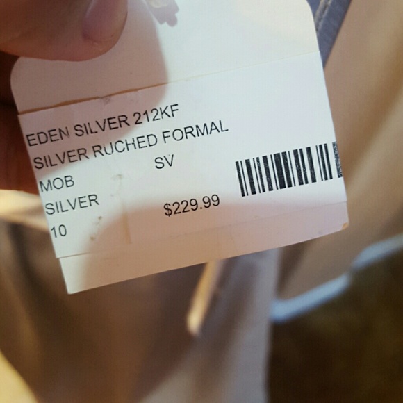 Gown by eden new - Picture 2 of 4