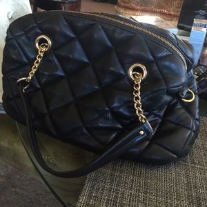 Michael kors black quilted leather shoulder bag