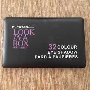 MAC eyeshadow palette