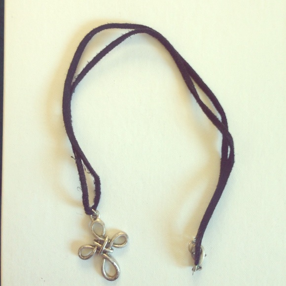 Necklace - Picture 1 of 1