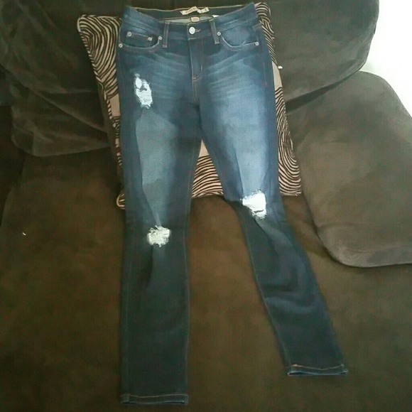 Distressed Skinny Judy blue ripped jeans