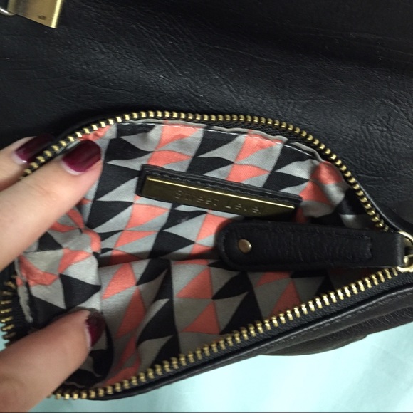 Back chain link cross body - Picture 3 of 4