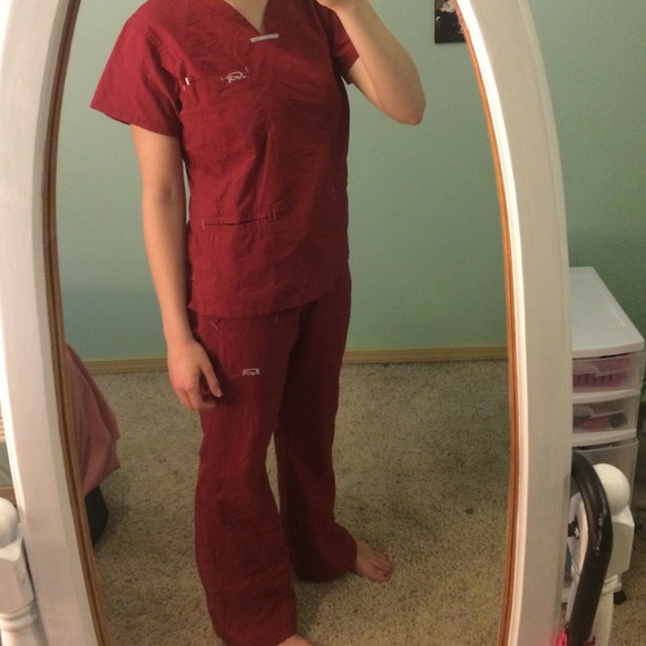 BUNDLED✨ Scrubs