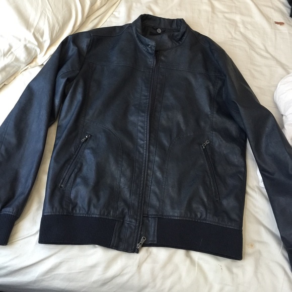 NEVER WORN navy blue leather jacket
