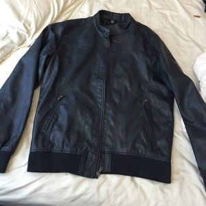 NEVER WORN navy blue leather jacket